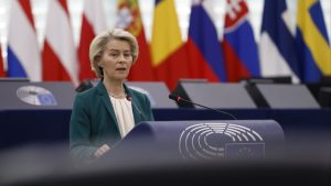 Фон дер Лейен задълбочава мрака над срещата на върха в Китай-ЕС с атака срещу позицията на Русия в Пекин