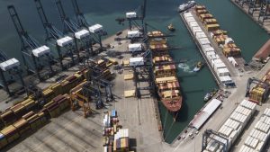 PANAMA PORTS DEAL: CK Hutchison на Хонконг призовава за уважение към върховенството на закона