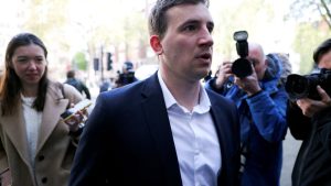 Британското правителство казва, че не е било виновно за срив на Шпионския изпитване в Китай