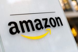 Amazon ще докладва данни на базирани в Китай продавачи на данъчната служба