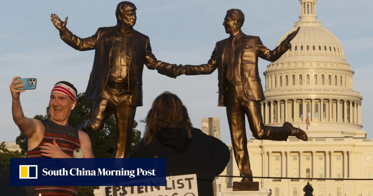Правосъдието възобновява искането за разкриване на материали по Епщайн