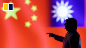 Бесент се опитва да успокои Пекин, след като Тръмп подписа законопроект за задълбочаване на връзките с Тайван