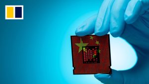 Изоставащите фундаментални изследвания в Китай изискват основен технологичен център, тъй като ограниченията на САЩ хапят: икономически съветник