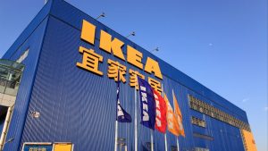 Търговецът на мебели Ikea ще затвори 7 магазина в Китай на фона на срив на пазара на имоти