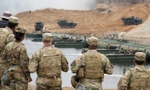 Северна Корея изстреля 10 балистични ракети по време на военните учения на САЩ и Южна Корея