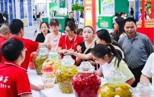 Над 250 изложители от страната и чужбина стартират международното изложение за туршия в Съчуан