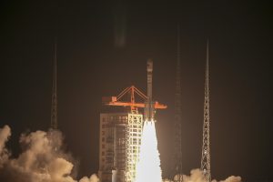 Китай изстрелва нова сателитна група за търговско съзвездие